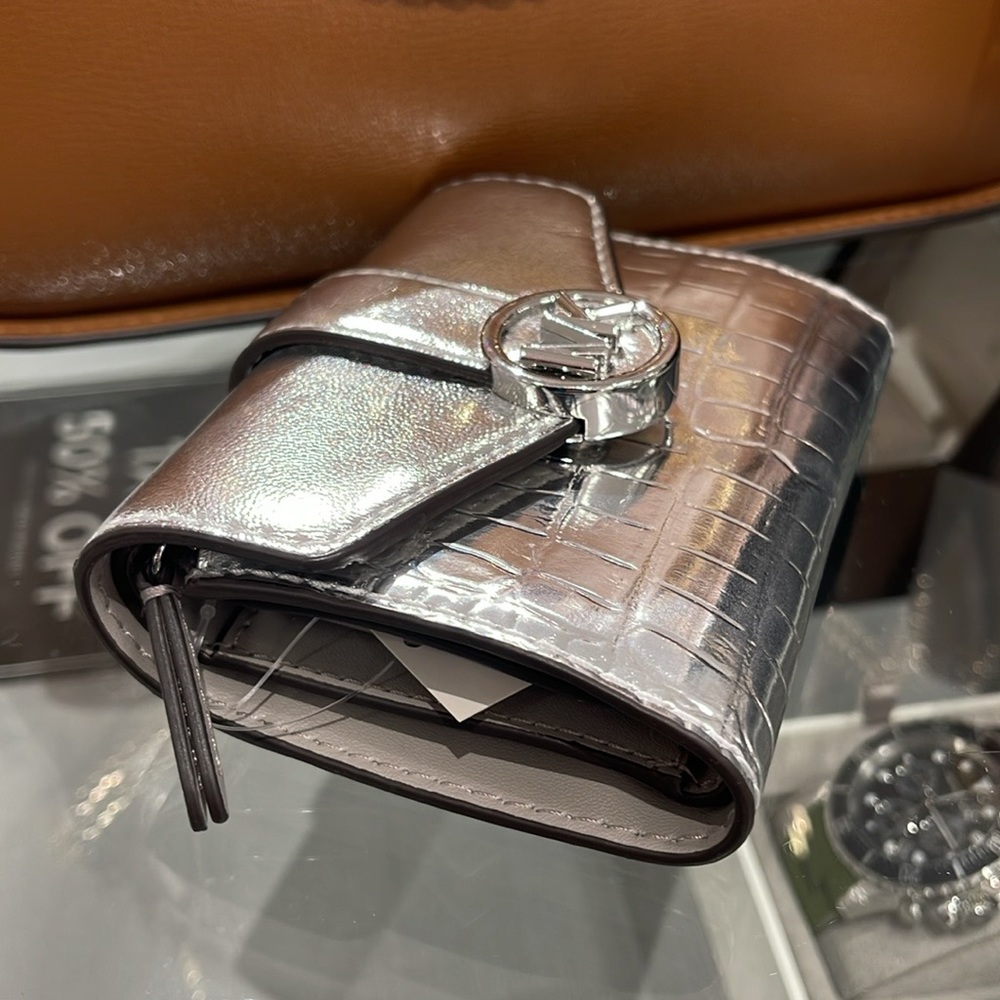 MICHAEL KORS CARMEN MEDIUM LOGO AND FAUX LEATHER WALLET 
SILVER 
NWT - Picture 8 of 16